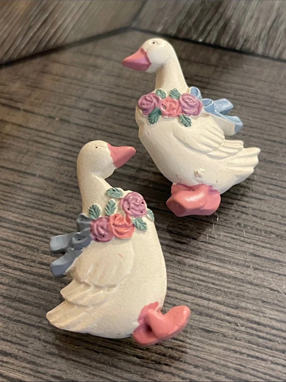 Vintage 1980s or 1990s Country-Style Goose Earrings Porch Goose Silly Goose